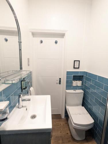 Central London Apartment - Great Location photo 109