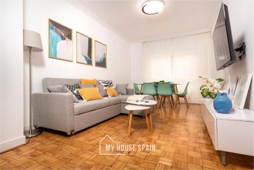 MyHouseSpain - Amplio y luminoso piso en el centro