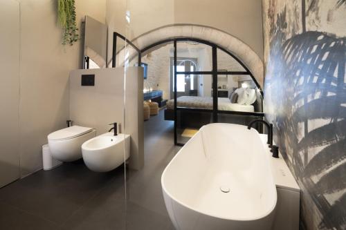 Trullo delle Sfere- Luxury trullo with Jacuzzi photo 3