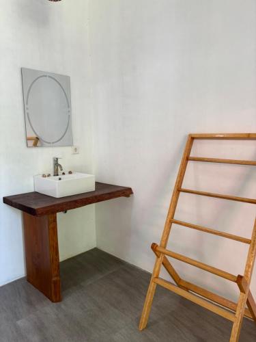 Φωτογραφία από το άλμπουμ του Noreen House Hts σε Katiet