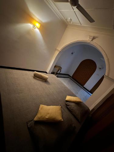 Maha Gedara Grand Hotelにあるベッド