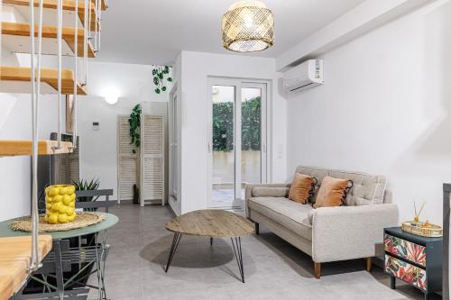 1 Bdr Duplex Downtown - AC