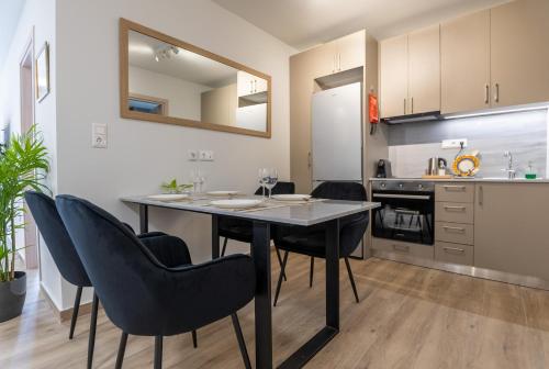 A Lux, Athens center, Syntagma! Work or Play
