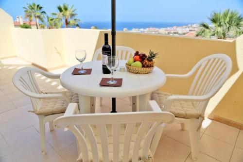 Torviscas Fantastic Apartment with Pool and Private Terrace