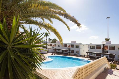 Sublime sea view frontline in Las Vistas