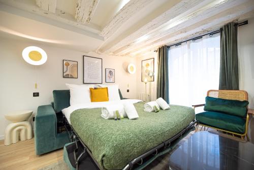 CIA - Studio in Heart of Le Marais 4P