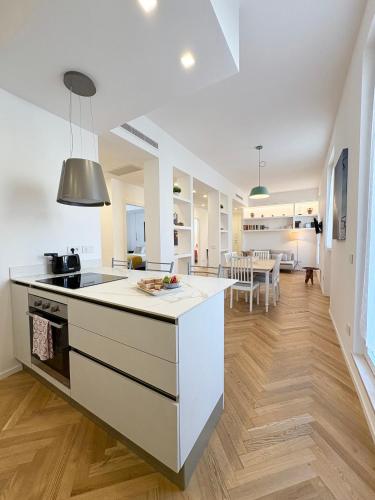 Bright Apt with Private Terrace near the Vatican - Casa Vacanze Romane