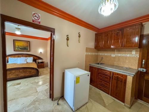 Kuchyň nebo kuchyňský kout v ubytování Hotel Bucaneiro