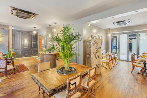 Posezení v ubytování Hôtel Maât Batignolles