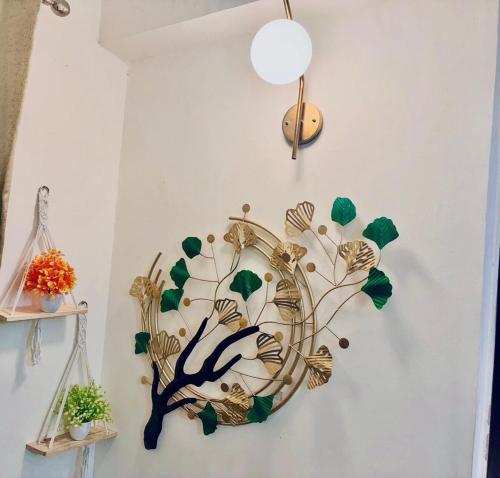 ノイダにあるEnchanted- Luxury Studio Apartmentのギャラリーの写真