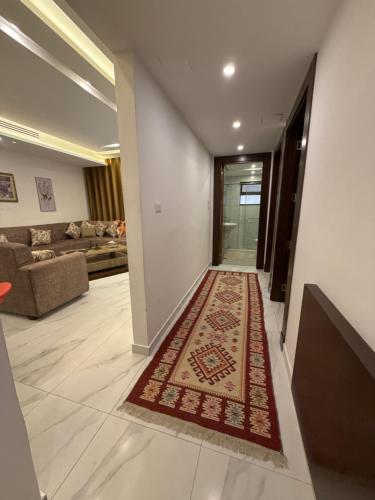 Posezení v ubytování 3bedroom apart Deir Ghbar JRE