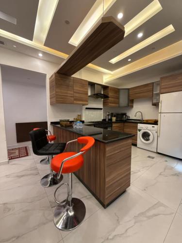 Kuchyň nebo kuchyňský kout v ubytování 3bedroom apart Deir Ghbar JRE