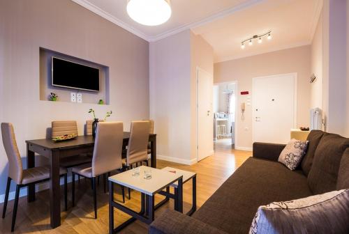 YOUR BRAND NEW Awesome Acropolis Home