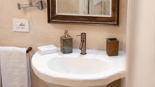 Un baño de Petranima Wellness in Trulli