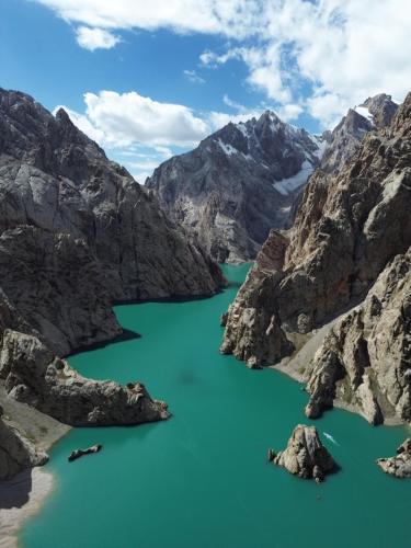 Fotografie z fotogalerie ubytování Kel-Suu yurt camp v destinaci Kol-Suu