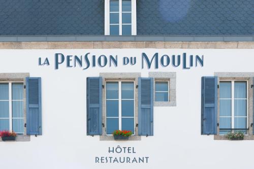 Logis Hôtel et Restaurant La Pension du Moulin的证书、奖牌、标识或其他文件