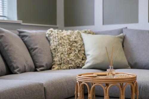 Ruang duduk di Cleeveland Retreat