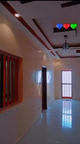 Galería fotográfica de Appartement F4 Chambre double en Tambacounda