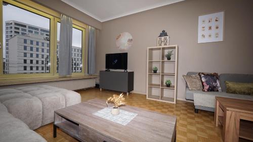 Televisyen dan/atau pusat hiburan di Simon Apartment