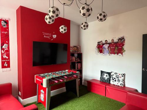 Anfield Abode - ENTIRE LFC THEMED HOUSE - Sleeps 6 photo 8