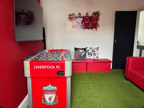 Anfield Abode - ENTIRE LFC THEMED HOUSE - Sleeps 6 photo 18