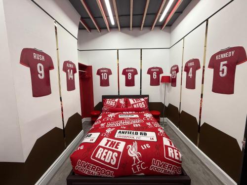 Anfield Abode - ENTIRE LFC THEMED HOUSE - Sleeps 6 photo 15