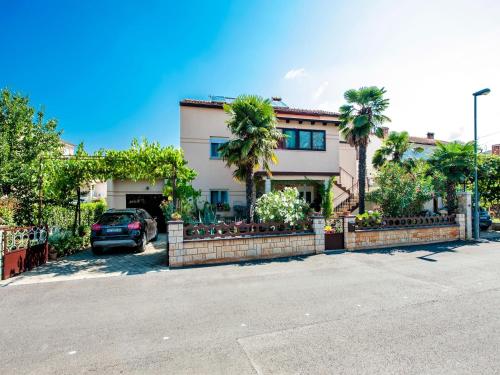 Nice apartment near the city center