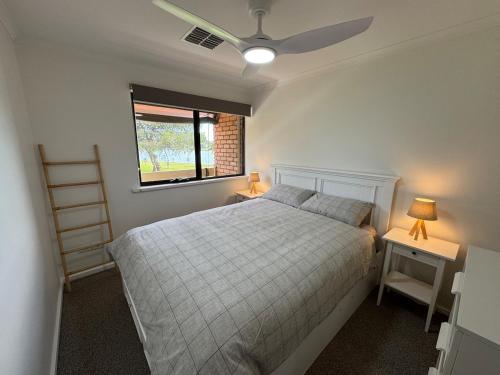 Cama o camas de una habitación en Lakeview 162