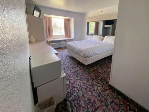 Cama o camas de una habitación en Motel 6 McAlester OK - South