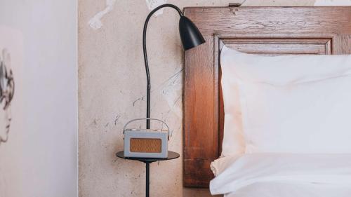 Letto o letti in una camera di Story Hotel Riddargatan, part of JdV by Hyatt