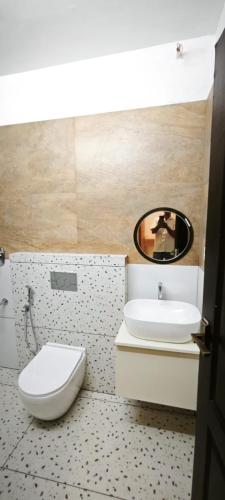 Ένα μπάνιο στο GIRASSOL the hill villa