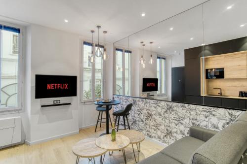 1 chambre modern L rue St-Honoré D, Hypercentre proche du Palais