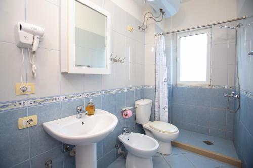 Un baño de Ionian Seaview