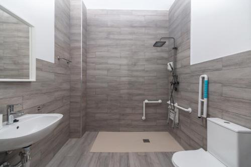 Koupelna v ubytování Moreno Rooms