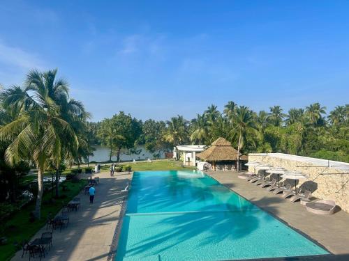 Piscine de l'établissement Lagoon Sarovar Premiere Resort - Pondicherry ou située à proximité