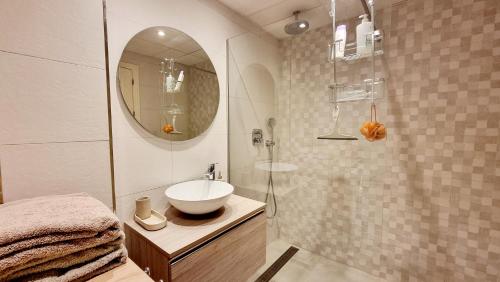 Rosies Place - Fantastic-2-bed-apartment-with-great-terrace-in-Lorcrimar V