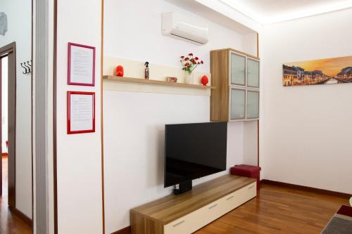 Cozy Design House - 15 Minutes From NAVIGLI-HUMANITAS