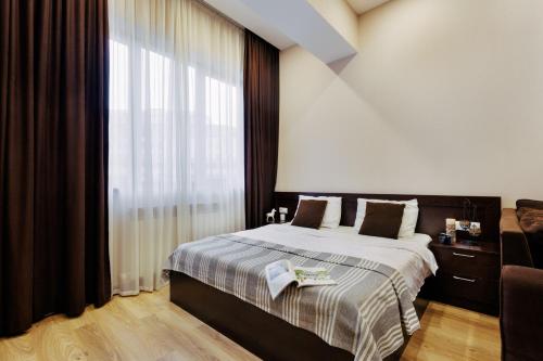 Residence North Avenue, Teryan 8, 14 1