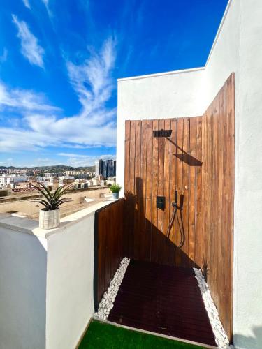 Capuchinos Penthouse & terrace by ELE Apartments