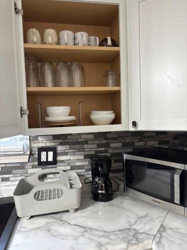 Dapur atau dapur kecil di Blue MiniCastle, NEXT 2 DTW, 3BR
