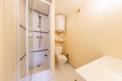 Ένα μπάνιο στο Le Duplex, Confort et style pour un séjour parfait