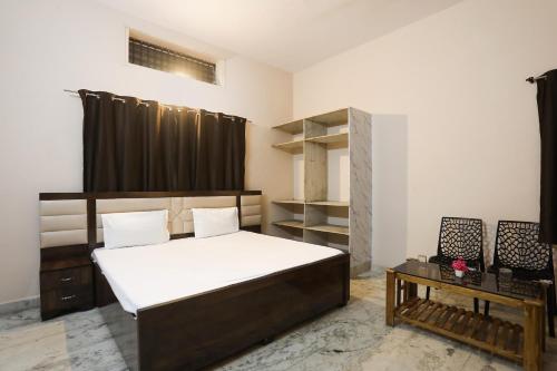 Postel nebo postele na pokoji v ubytování Hotel O LIZNA