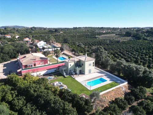 Πισίνα στο ή κοντά στο Vila Alegria