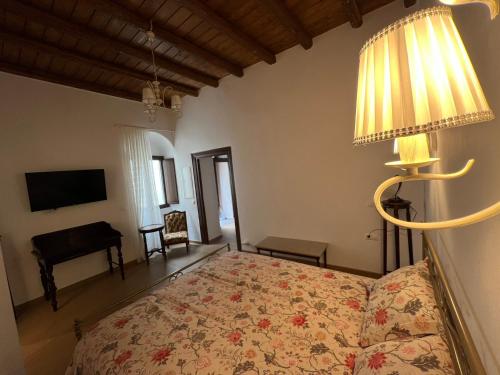 Katharsis - 15th c Venetian Palace - Naxos Old Town I