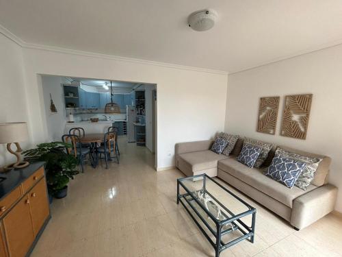 Casa Dulce- Cosy appartment with great views & sunsets - close to beach