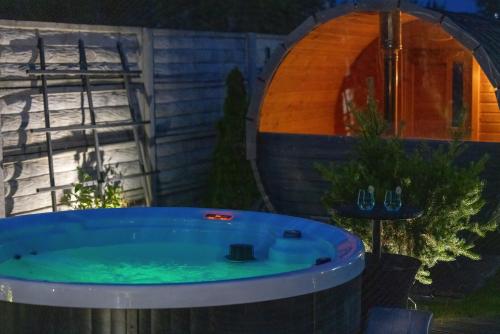 Fotografie z fotogalerie ubytování Przystań Baltic - Holiday Luxury House Sauna & Jacuzzi v destinaci Zastań