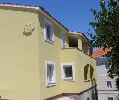 Apartment Zana