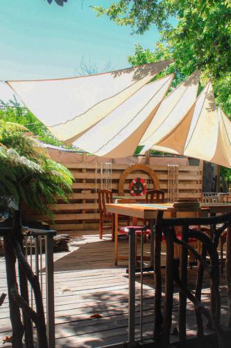 Restoran atau tempat lain untuk makan di Hostal Mesa del Mar