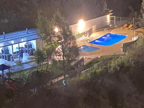 Бассейн в Departamento en Viña del Mar или поблизости