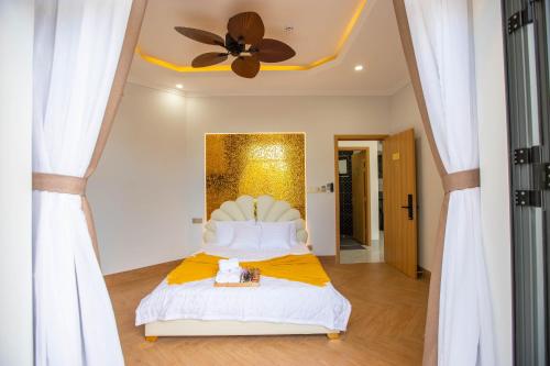 Ένα ή περισσότερα κρεβάτια σε δωμάτιο στο Villa An Nguyên Phan Rang